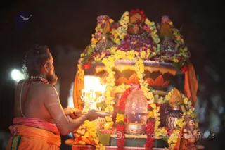 http://nithyananda.org/sites/default/files/photo-gallery/2016-2feb-16th-nithyananda-diary_IMG_1037_bengaluru-aadheenam-IA-day13-rajarajeshwari-brmtsvm-srividya-homa.JPG