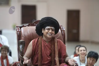http://nithyananda.org/sites/default/files/photo-gallery/2016-2feb-18th-nithyananda-diary_IMG_4126_bengaluru-aadheenam-IA-day15-thirdeye-QnA-session-swamiji.JPG