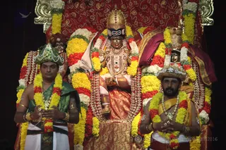 http://nithyananda.org/sites/default/files/photo-gallery/2016-2feb-19th-nithyananda-diary_IMG_4559_bengaluru-aadheenam-IA-day16-meenakshi-thirukalyanam.JPG
