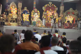 http://nithyananda.org/sites/default/files/photo-gallery/2016-2feb-19th-nithyananda-diary_IMG_4695_bengaluru-aadheenam-IA-day16-meenakshi-thirukalyanam-swamiji.JPG