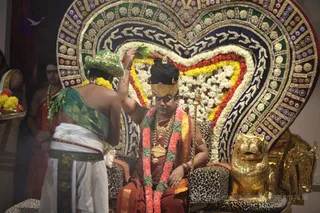 http://nithyananda.org/sites/default/files/photo-gallery/2016-2feb-19th-nithyananda-diary_IMG_4716_bengaluru-aadheenam-IA-day16-IA_session-swamiji.JPG