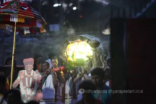 http://nithyananda.org/sites/default/files/photo-gallery/2016-2feb-20th-nithyananda-diary_IMG_5092_bengaluru-aadheenam-IA-day17-rajarajeshwari-brmtsvm-shani-procession.JPG