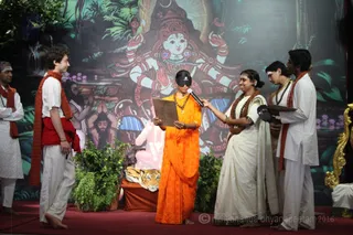 http://nithyananda.org/sites/default/files/photo-gallery/2016-2feb-24th-nithyananda-diary_IMG_6850_bengaluru-aadheenam-IA-day21-glimpses-sharings-participants.JPG