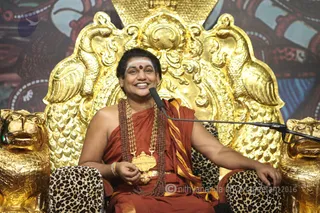 http://nithyananda.org/sites/default/files/photo-gallery/2016-2feb-27th-nithyananda-diary_IMG_7668_bengaluru-aadheenam-evening-nithya-satsang-swamiji.JPG