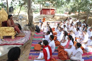 http://nithyananda.org/sites/default/files/photo-gallery/2016-2feb-5th-nithyananda-diary_IMG_0031_bengaluru-aadheenam-IA-day2-banyantree-session-swamiji.JPG