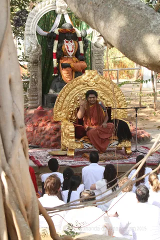 http://nithyananda.org/sites/default/files/photo-gallery/2016-2feb-5th-nithyananda-diary_IMG_0531_bengaluru-aadheenam-IA-day2-banyantree-session-swamiji.JPG