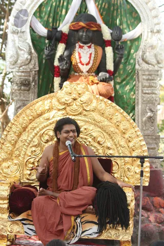 http://nithyananda.org/sites/default/files/photo-gallery/2016-2feb-5th-nithyananda-diary_IMG_0569_bengaluru-aadheenam-IA-day2-banyantree-session-swamiji.JPG