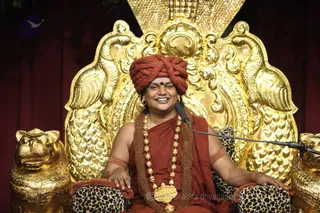 http://nithyananda.org/sites/default/files/photo-gallery/2016-3mar-13th-nithyananda-diary_IMG_3808_bengaluru-aadheenam-lsp-session-10-swamiji.JPG