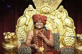 http://nithyananda.org/sites/default/files/photo-gallery/2016-3mar-13th-nithyananda-diary_IMG_3924_bengaluru-aadheenam-lsp-session-10-swamiji.JPG