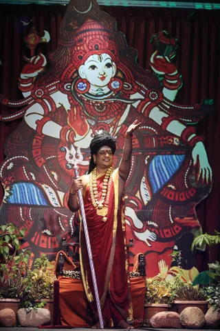 http://nithyananda.org/sites/default/files/photo-gallery/2016-3mar-15th-nithyananda-diary_IMG_4249_bengaluru-aadheenam-IA-day1-opening-darshan-swamiji.JPG
