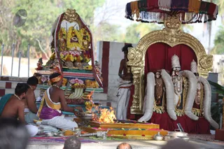 http://nithyananda.org/sites/default/files/photo-gallery/2016-3mar-26th-nithyananda-diary_IMG_5463_bengaluru-aadheenam-IA-day12-temple-rudra-homa.JPG