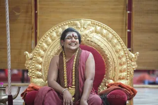 http://nithyananda.org/sites/default/files/photo-gallery/2016-3mar-30th-nithyananda-diary_IMG_6743_bengaluru-aadheenam-IA-day16-maheshwara-puja-swamiji.jpg