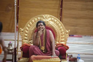 http://nithyananda.org/sites/default/files/photo-gallery/2016-3mar-30th-nithyananda-diary_IMG_6772_bengaluru-aadheenam-IA-day16-maheshwara-puja-swamiji.jpg