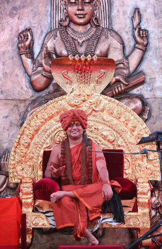 http://nithyananda.org/sites/default/files/photo-gallery/2016-4apr-23rd-nithyananda-diary_IMG_2477_ujjain-aadheenam-shivoham-process-swamiji.jpg