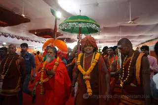 http://nithyananda.org/sites/default/files/photo-gallery/2016-4apr-23rd-nithyananda-diary_IMG_2771_ujjain-aadheenam-kumbh-mela-temple-camp-inauguration-swamiji.jpg