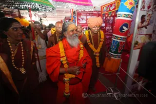 http://nithyananda.org/sites/default/files/photo-gallery/2016-4apr-23rd-nithyananda-diary_IMG_2785_ujjain-aadheenam-kumbh-mela-temple-camp-inauguration-swamiji.jpg