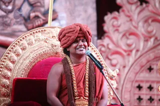 http://nithyananda.org/sites/default/files/photo-gallery/2016-4apr-23rd-nithyananda-diary_IMG_3053_ujjain-aadheenam-kumbh-mela-camp-inauguration-press-swamiji.jpg