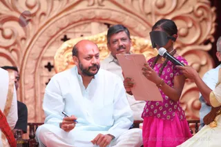 Gurukul kids initiated by His Holiness into Third Eye Awakening awed the visitors and delegates by displaying this power of enlightenment and reading without their physical eyes.