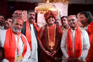 http://nithyananda.org/sites/default/files/photo-gallery/2016-4apr-23rd-nithyananda-diary_IMG_3210_ujjain-aadheenam-kumbh-mela-camp-inauguration-press-swamiji.jpg