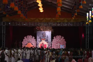 http://nithyananda.org/sites/default/files/photo-gallery/2016-4apr-26th-nithyananda-diary_IMG_4564_ujjain-aadheenam-kumbh-mela-kalpataru-darshan-swamiji.jpg