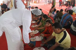 http://nithyananda.org/sites/default/files/photo-gallery/2016-4apr-27th-nithyananda-diary_IMG_4729_ujjain-aadheenam-kumbh-around-camp.jpg