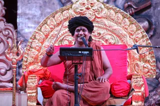 http://nithyananda.org/sites/default/files/photo-gallery/2016-4apr-27th-nithyananda-diary_IMG_4938_ujjain-aadheenam-kumbh-shivoham-process-swamiji.jpg