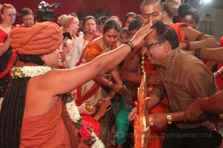 http://nithyananda.org/sites/default/files/photo-gallery/2016-4apr-29th-nithyananda-diary_IMG_5893_ujjain-aadheenam-kumbh-mela-kalpataru-darshan-swamiji.jpg