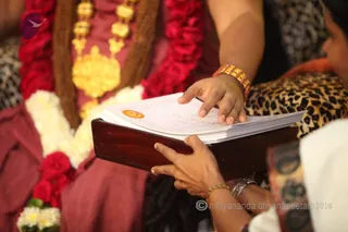 http://nithyananda.org/sites/default/files/photo-gallery/2016-4apr-4th-nithyananda-diary_IMG_7963_bengaluru-aadheenam-IA-day21-energy-darshan-swamiji.jpg