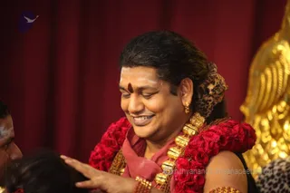 http://nithyananda.org/sites/default/files/photo-gallery/2016-4apr-4th-nithyananda-diary_IMG_7971_bengaluru-aadheenam-IA-day21-energy-darshan-swamiji.jpg