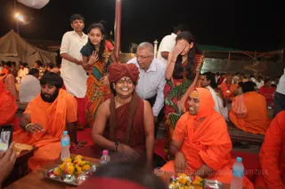 http://nithyananda.org/sites/default/files/photo-gallery/2016-5may-10th-nithyananda-diary_IMG_3125_ujjain-aadheenam-kumbh-mela-bandara-swamiji.jpg