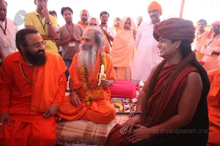 http://nithyananda.org/sites/default/files/photo-gallery/2016-5may-13th-nithyananda-diary_IMG_4313_ujjain-aadheenam-kumbh-mela-bandara-swamiji.jpg
