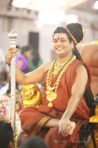 http://nithyananda.org/sites/default/files/photo-gallery/2016-5may-15th-nithyananda-diary_IMG_6007_ujjain-aadheenam-kumbh-mela-mandala-process-swamiji.jpg