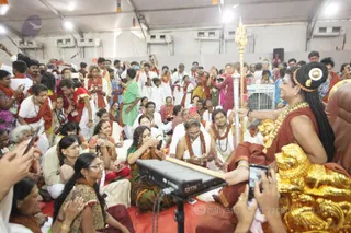http://nithyananda.org/sites/default/files/photo-gallery/2016-5may-15th-nithyananda-diary_IMG_6037_ujjain-aadheenam-kumbh-mela-mandala-process-swamiji.jpg