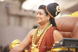 http://nithyananda.org/sites/default/files/photo-gallery/2016-5may-15th-nithyananda-diary_IMG_6116_ujjain-aadheenam-kumbh-mela-mandala-process-swamiji.jpg