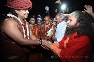 http://nithyananda.org/sites/default/files/photo-gallery/2016-5may-16th-nithyananda-diary_IMG_6818_ujjain-aadheenam-kumbh-mela-bandara-swamiji.jpg
