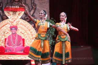 http://nithyananda.org/sites/default/files/photo-gallery/2016-5may-17th-nithyananda-diary_IMG_7051_ujjain-aadheenam-kumbh-culturals-bharatanatyam-dance.jpg