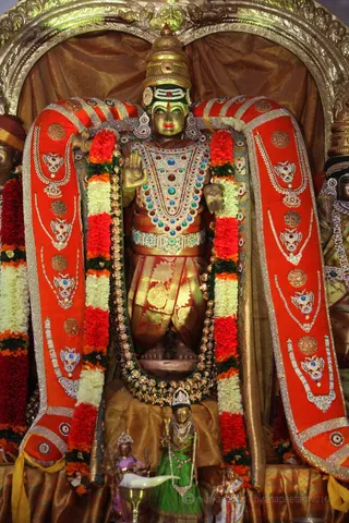 http://nithyananda.org/sites/default/files/photo-gallery/2016-5may-17th-nithyananda-diary_IMG_7314_ujjain-aadheenam-kumbh-nithyananda-devasthanam.jpg