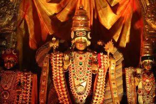 http://nithyananda.org/sites/default/files/photo-gallery/2016-5may-17th-nithyananda-diary_IMG_7318_ujjain-aadheenam-kumbh-nithyananda-devasthanam.jpg