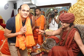 http://nithyananda.org/sites/default/files/photo-gallery/2016-5may-18th-nithyananda-diary_2016-5may-18th-nithyananda-diary_IMG_7458_ujjain-aadheenam-kumbh-mela-vip-visit-swamiji.jpg