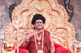 http://nithyananda.org/sites/default/files/photo-gallery/2016-5may-21st-nithyananda-diary_IMG_8585_ujjain-aadheenam-kumbh-mela-pratyaksha-pada-puja-swamiji.jpg