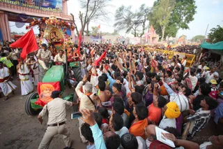 http://nithyananda.org/sites/default/files/photo-gallery/2016-5may-21st-nithyananda-diary_IMG_9127_ujjain-aadheenam-kumbh-mela-shahi-snaan-swamiji.jpg