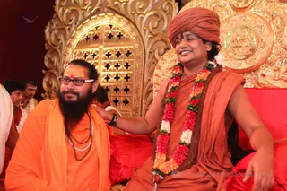 http://nithyananda.org/sites/default/files/photo-gallery/2016-5may-2nd-nithyananda-diary_IMG_6879_ujjain-aadheenam-kumbh-mela-kalpataru-darshan-swamiji.jpg