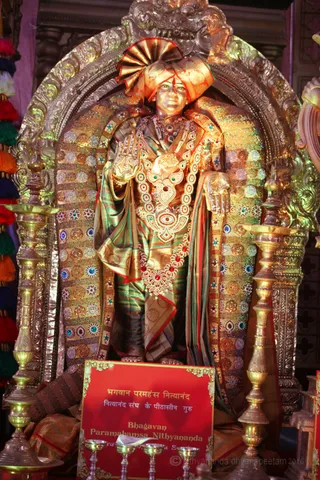 http://nithyananda.org/sites/default/files/photo-gallery/2016-5may-3rd-nithyananda-diary_IMG_7807_ujjain-aadheenam-kumbh-mela-camp-temple.jpg