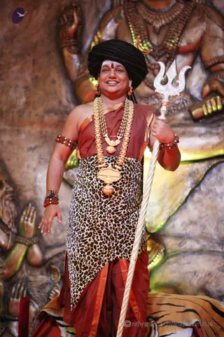 http://nithyananda.org/sites/default/files/photo-gallery/2016-5may-3rd-nithyananda-diary_IMG_8373_ujjain-aadheenam-kumbh-mela-shuddhadvaita-opening-darshan-swamiji.jpg