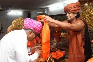 http://nithyananda.org/sites/default/files/photo-gallery/2016-5may-4th-nithyananda-diary_IMG_7227_ujjain-aadheenam-kumbh-mela-mahamandaleshwar-maheshwaranand-swamiji.jpg