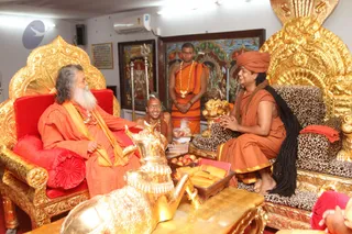 http://nithyananda.org/sites/default/files/photo-gallery/2016-5may-4th-nithyananda-diary_IMG_7232_ujjain-aadheenam-kumbh-mela-mahamandaleshwar-maheshwaranand-swamiji.jpg