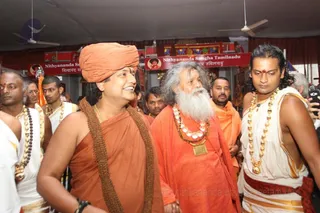 http://nithyananda.org/sites/default/files/photo-gallery/2016-5may-4th-nithyananda-diary_IMG_8830_ujjain-aadheenam-kumbh-mela-mahamandaleshwar-maheshwaranand-swamiji.jpg