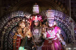 http://nithyananda.org/sites/default/files/photo-gallery/2016-5may-8th-nithyananda-diary_IMG_1262_ujjain-aadheenam-kumbh-mela-camp.jpg