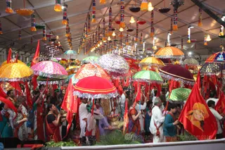 http://nithyananda.org/sites/default/files/photo-gallery/2016-5may-8th-nithyananda-diary_IMG_1340_ujjain-aadheenam-kumbh-mela-procession-practice.jpg