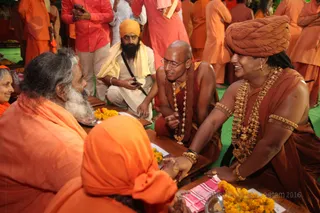 http://nithyananda.org/sites/default/files/photo-gallery/2016-5may-8th-nithyananda-diary_IMG_1464_ujjain-aadheenam-kumbh-mela-bandara-swamiji.jpg